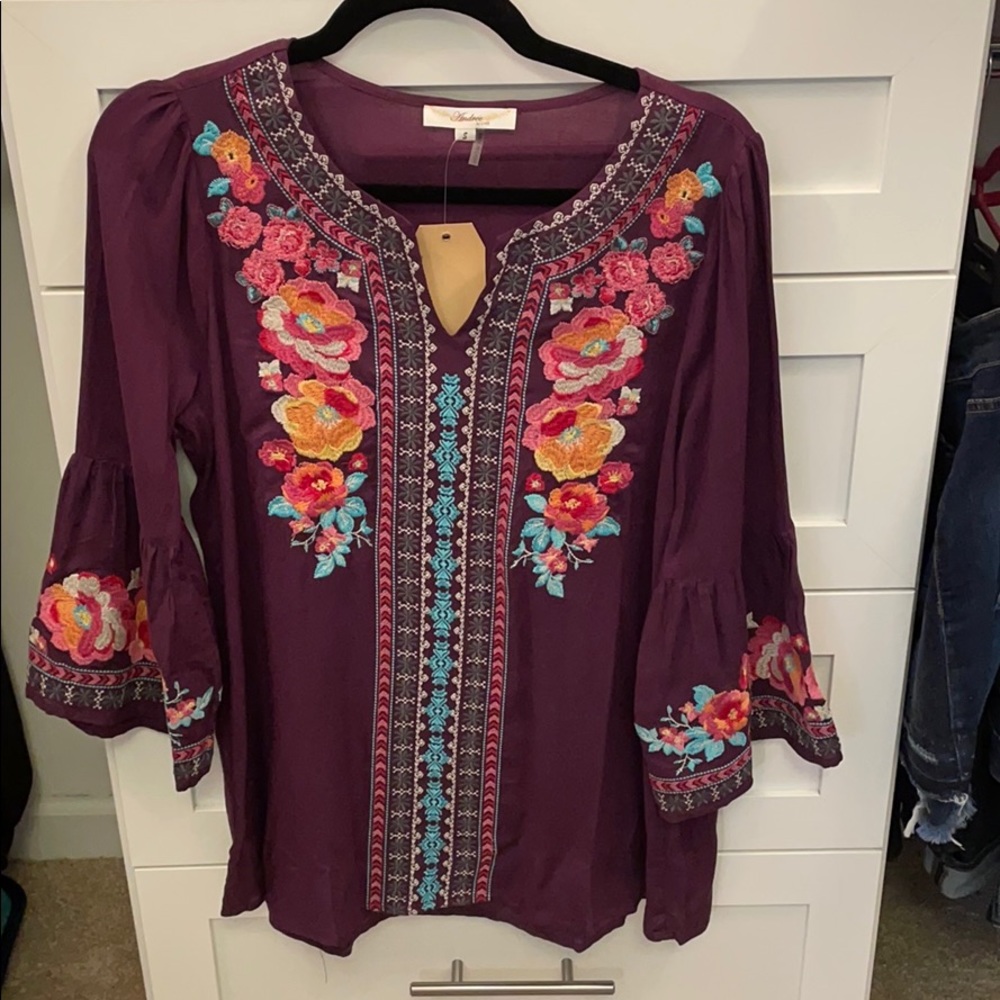 Savana Jane plum floral boho top NWT size S